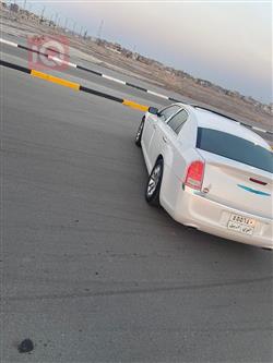 كرايسلر 300